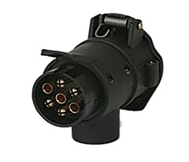 Adaptor – 13F Socket to 7M Plug