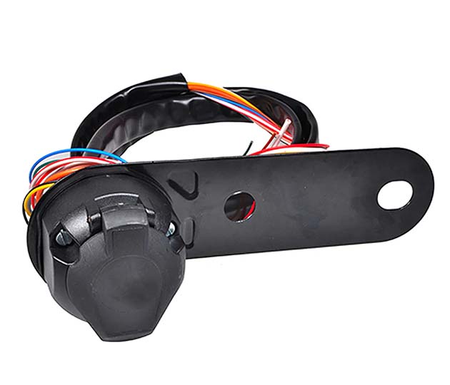 Pre-Wired Socket 7 Pin 12v